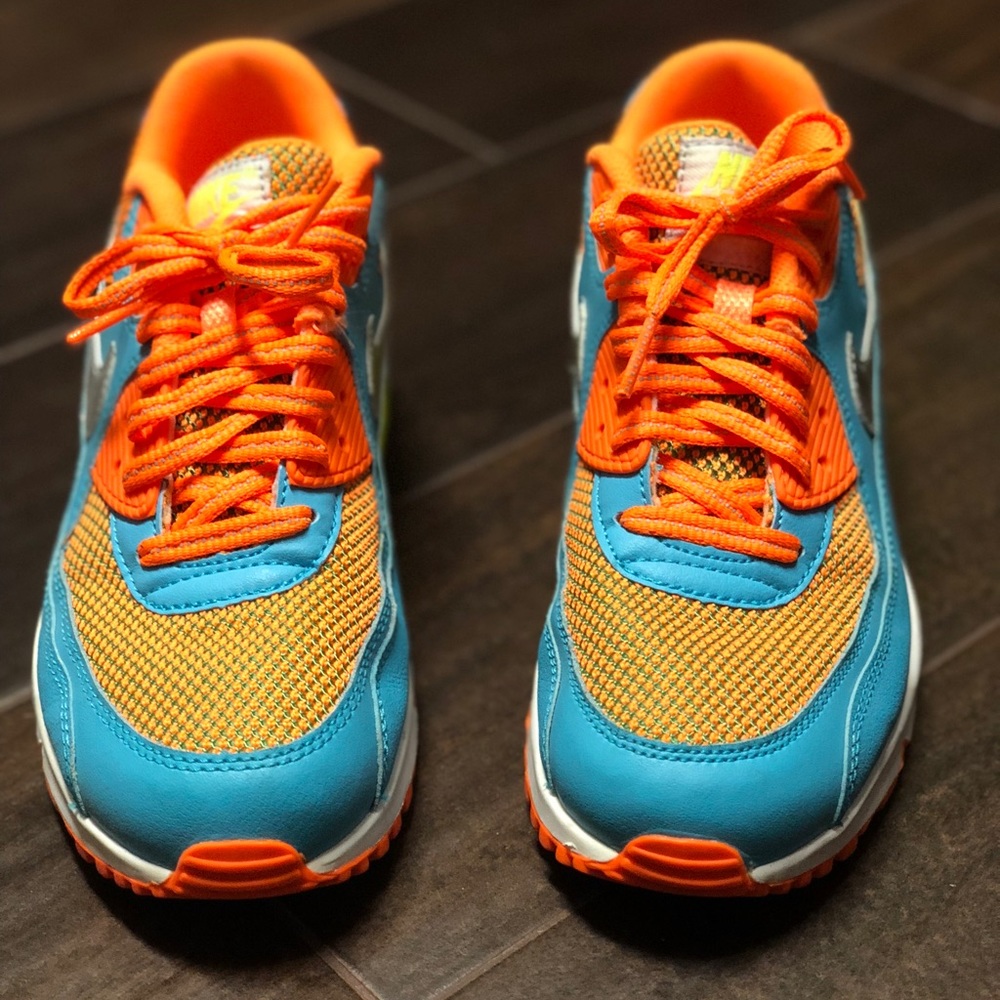 Bright Colored Nike AirMax Boys/Women’s